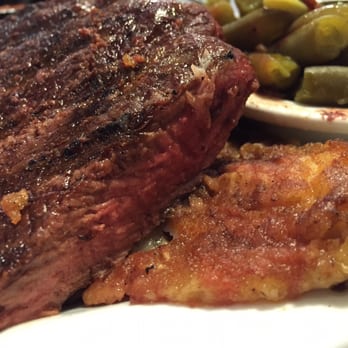 The Apple Peddler - Different angle ... the gelatinous platform the steak was served atop. - American Near Me - Hines, Oregon