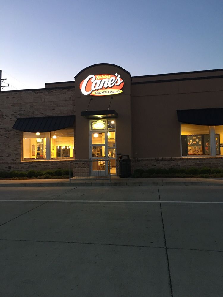 RAISING CANE’S CHICKEN FINGERS 16 Photos & 49 Reviews 1034 S