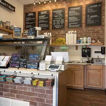 Park Avenue Smoothie Cafe - Inside - Cafes Near Me - Winter Park, Florida Park Avenue Smoothie Cafe - Inside - Cafes Near Me - Winter Park, Florida