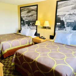 Super 8 by Wyndham New Castle