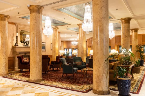 The Saint Paul Hotel by null