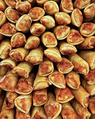 An Choi Plaza by null