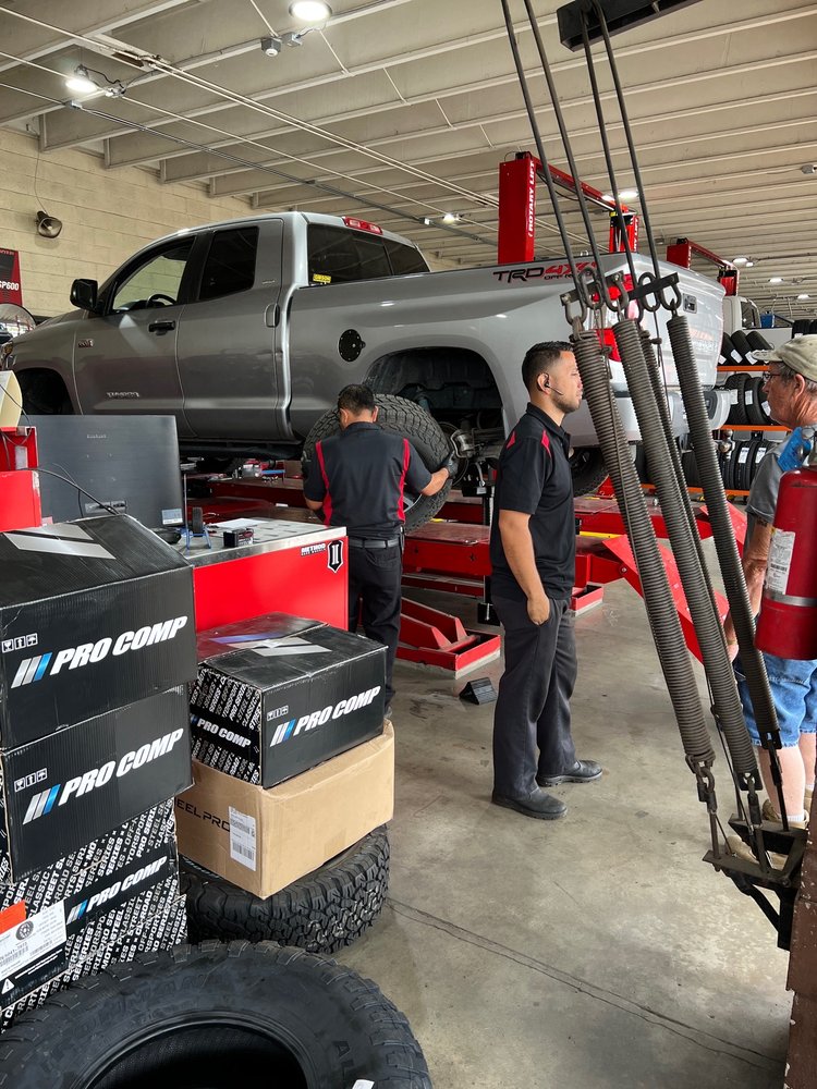 YORBA LINDA TIRE & ALIGNMENT Updated August 2024 73 Photos & 84