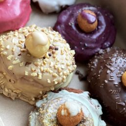 1/2 dozen donuts