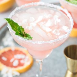 SanJerScents - One last new fragrance blast for Summer 2018: COCONUT CITRUS inspired by the refreshing cocktail. Smells just like winds in the tropics.