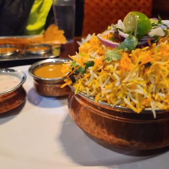 Paradise Tavern - All flavors on one table - Sports Bars Near Me - Lone Tree, Colorado Paradise Tavern - All flavors on one table - Sports Bars Near Me - Lone Tree, Colorado