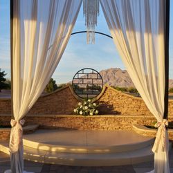 Stallion Mountain by Wedgewood Weddings