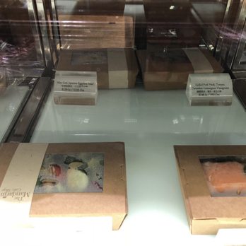 文華餅店 - Bakeries Near Me - Hong Kong, HK