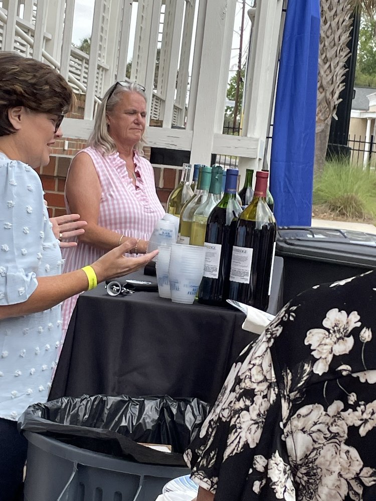 WALTERBORO WILDLIFE CENTER 21 Photos 100 S Jefferies Blvd, Walterboro, South Carolina