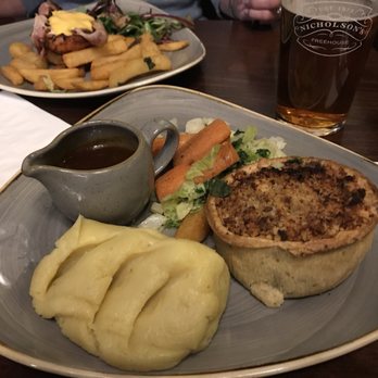 The Old Bell Tavern - Hunter's pie and a pint after a day of walking the city. - Pubs Near Me - London, XGL