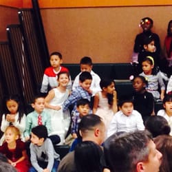Bethany Elementary School - Kids singing in school music show.
