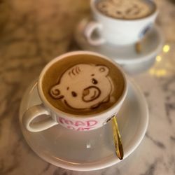 Moore Coffee Shop - Cafe madrid