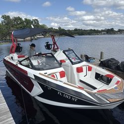 Regal and Nautique of Orlando - Boat