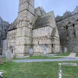 Gotta Go Travel Agency - Rock of Cashel, Ireland