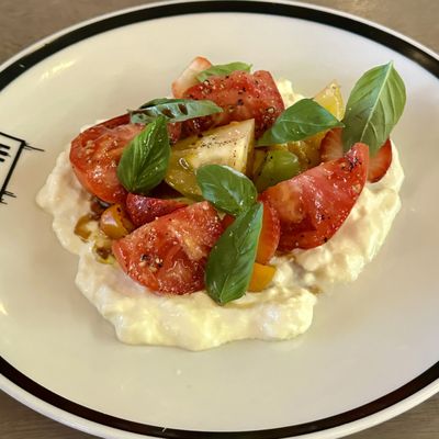 Island Market Trigg by null