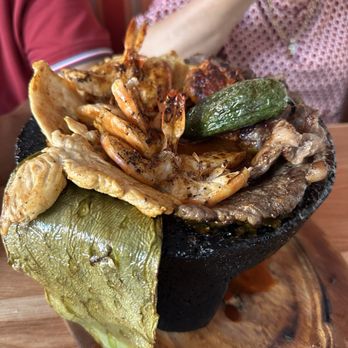 Mariscos La Chula - Downey - molcajete - Seafood Near Me - Downey, California