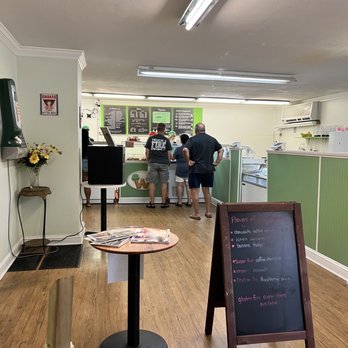 Wentworth's Homemade Ice Cream - Ice Cream & Frozen Yogurt Near Me - Hamden, Connecticut Wentworth's Homemade Ice Cream - Ice Cream & Frozen Yogurt Near Me - Hamden, Connecticut