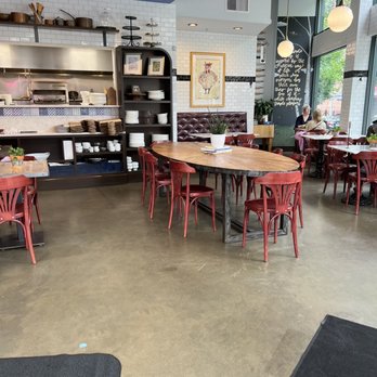 Ellie's - Breakfast & Brunch Near Me - Providence, Rhode Island