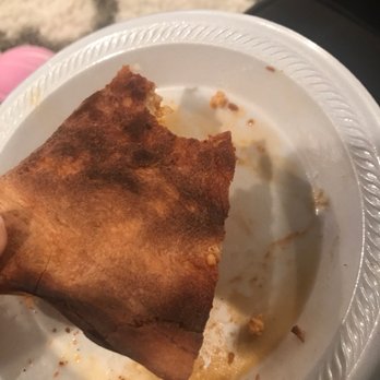 Roman Delight - Burnt pizza oil on the plate - Pizza Near Me - Abington, Pennsylvania Roman Delight - Burnt pizza oil on the plate - Pizza Near Me - Abington, Pennsylvania