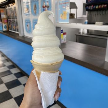 Suzys Freeze - Ice Cream & Frozen Yogurt Near Me - Placentia, California
