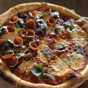 Bar Italia - Half Margherita Pizza/Half Pepperoni Pizza - Italian Near Me - Winter Park, Florida