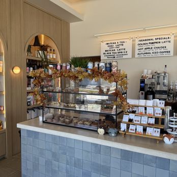 The Burrow Cafe and Play - Coffee & Tea Near Me - Orlando, Florida
