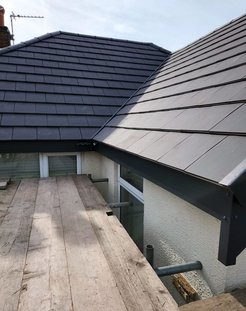 Slide of North Shattuck Roofing