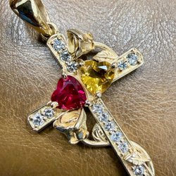 Crown Diamond Jewelers