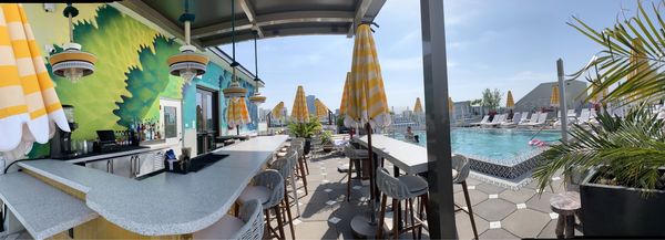 Moxy St. Petersburg Downtown by null