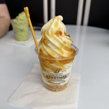 Honeymee - yuzu affogato - Ice Cream & Frozen Yogurt Near Me - Houston, Texas Honeymee - yuzu affogato - Ice Cream & Frozen Yogurt Near Me - Houston, Texas