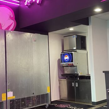 BunSlut - Burgers Near Me - Houston, Texas