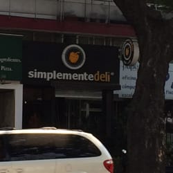 Simplemente Deli