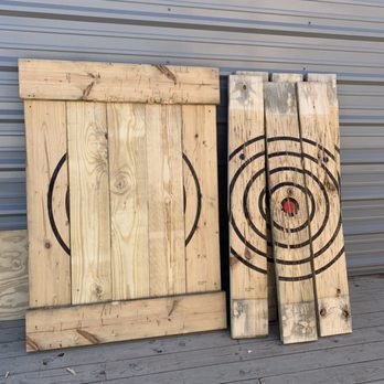 Thomahawk’s - Replacing old boards in targets - Axe Throwing Near Me - Idabel, Oklahoma
