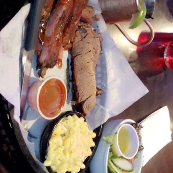 Big Hole BBQ - Jackson Hole - Ribs and Brisket Combo platter with Macaroni and Cheese side - Barbeque Near Me - Jackson, Wyoming Big Hole BBQ - Jackson Hole - Ribs and Brisket Combo platter with Macaroni and Cheese side - Barbeque Near Me - Jackson, Wyoming