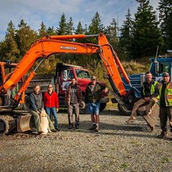 Moving Earth Excavation - The Moving Earth Crew