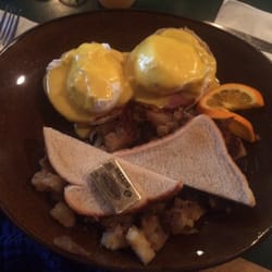168 York St Cafe - Eggs Benedict, breakfast potatoes, and toast! $11