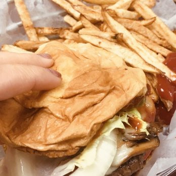 Welcome Home Cafe - Cheeseburger and fries - American Near Me - Colby, Kansas