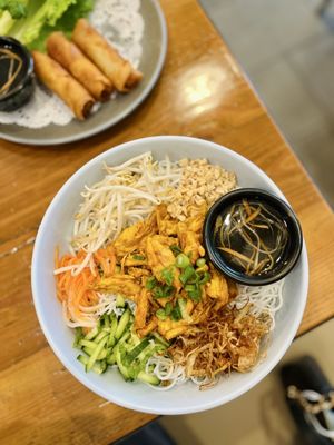 Pho La Vache by null