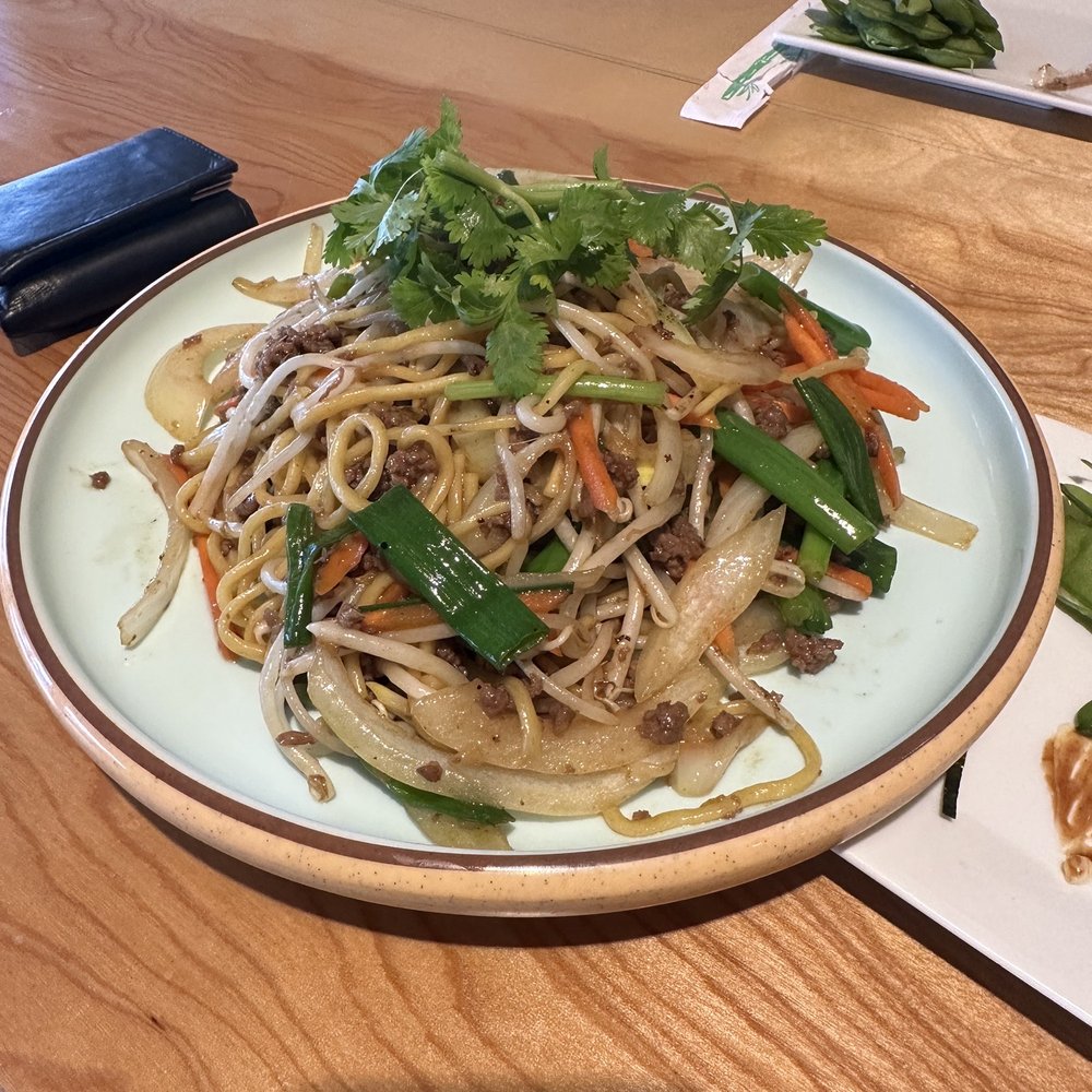 OK Noodle - Beef fried noodles - Lounges Near Me - Portland, Oregon OK Noodle - Beef fried noodles - Lounges Near Me - Portland, Oregon