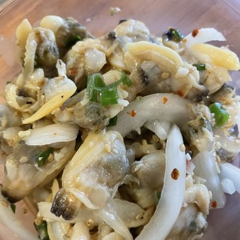 Nico's Pier 38 - Garlic clam poke - Seafood Near Me - Honolulu, Hawaii Nico's Pier 38 - Garlic clam poke - Seafood Near Me - Honolulu, Hawaii