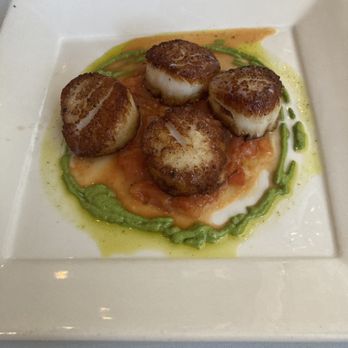 CF Food Kitchen - Seared Sea Scallops - New American Near Me - Granada Hills, California CF Food Kitchen - Seared Sea Scallops - New American Near Me - Granada Hills, California