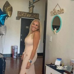 By The Sea Esthetics - Boss lady, Brandy