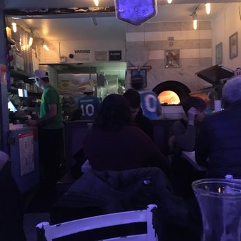 Song E Napule - Pizza Near Me - New York, New York Song E Napule - Pizza Near Me - New York, New York