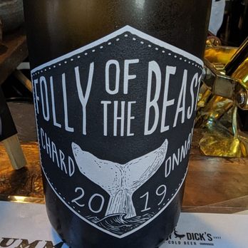Moby Dick’s Oyster Bar & Grill - a bottle of beer - Seafood Near Me - West Haven, Connecticut Moby Dick’s Oyster Bar & Grill - a bottle of beer - Seafood Near Me - West Haven, Connecticut
