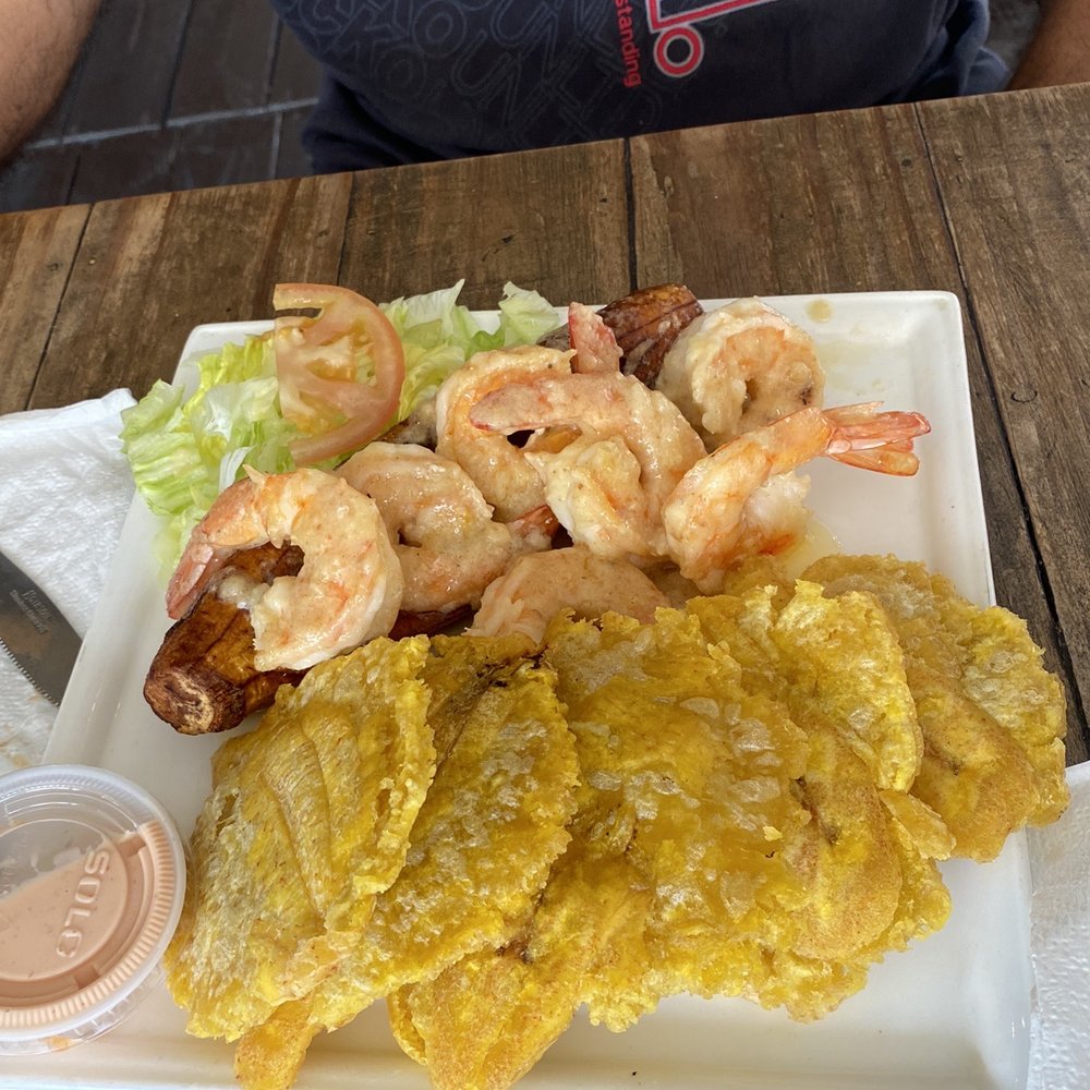 Sun Borincano - Garlic shrimp with plantain - Tapas Bars Near Me - Ponce, Puerto Rico