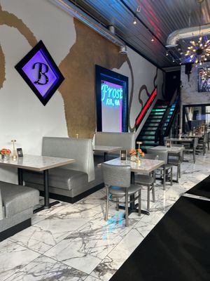 Frost Bistro by null