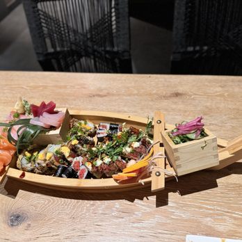 SHIMA Sushi & Champagne - Boat! - Sushi Bars Near Me - Islamorada, Florida SHIMA Sushi & Champagne - Boat! - Sushi Bars Near Me - Islamorada, Florida