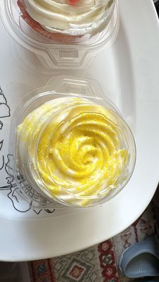 Suga's Cakery by null