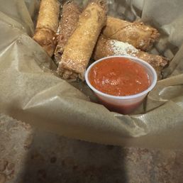 Pepperoni Egg Rolls Pepperoni Egg Rolls