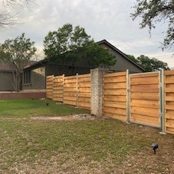 Austin Outdoor Builders - Fences & Gates Near Me